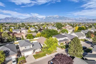 10695 S Pine Grove Way, South Jordan, UT 84009 - Photo 49
