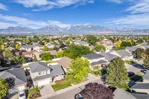 10695 S Pine Grove Way, South Jordan, UT 84009 - Photo 49