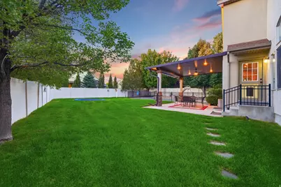 2035 E Quartzridge Dr, Sandy, UT 84092 - Photo 63