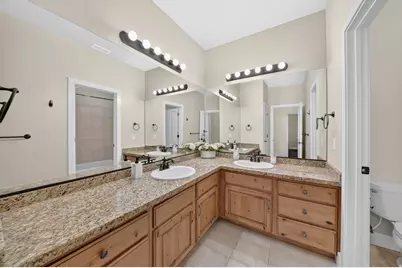 2035 E Quartzridge Dr, Sandy, UT 84092 - Photo 47