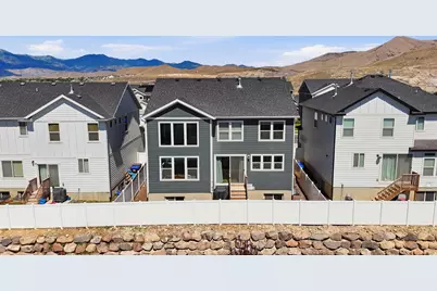 9310 N Tampa Dr, Eagle Mountain, UT 84005 - Photo 33