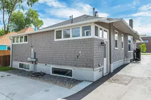1978 S Windsor St E, Salt Lake City, UT 84105 - Photo 9