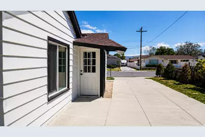 54 S Hale St, Grantsville, UT 84029 - Photo 9