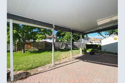 960 E North Fork Cir, Sandy, UT 84094 - Photo 9