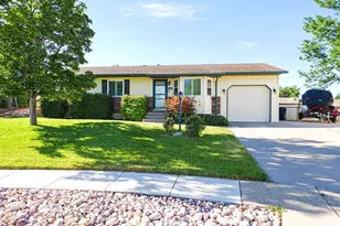 960 E North Fork Circle, Sandy, UT 84094 - Photo 1