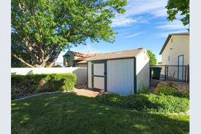 960 E North Fork Cir S, Sandy, UT 84094 - Photo 9