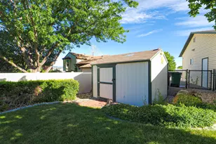 960 E North Fork Cir S, Sandy, UT 84094 - Photo 9