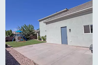 429 E Treasure Rd, Washington, UT 84780 - Photo 25