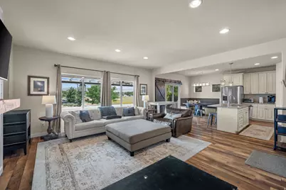 955 W Delorean Ln S, Midvale, UT 84047 - Photo 7