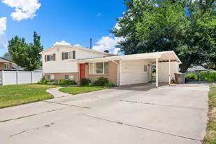 1019 W 4300 S, Riverdale, UT 84405 - Photo 3
