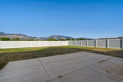 582 S 1800 W, Marriott-Slaterville City, UT 84404 - Photo 29