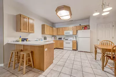 405 N Belmont Pl #350, Provo, UT 84606 - Photo 3
