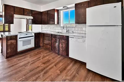 392 W Venice Center St, Venice, UT 84701 - Photo 9