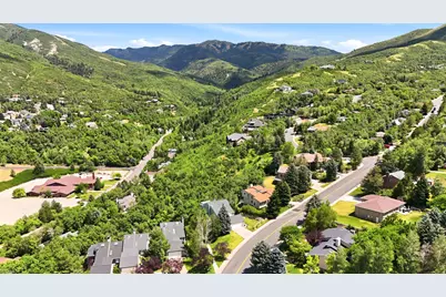 1979 S Cave Hollow Way, Bountiful, UT 84010 - Photo 55