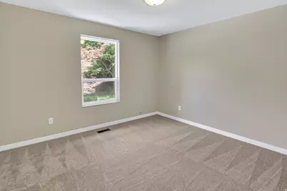 4117 Bona Villa Dr, Ogden, UT 84403 - Photo 11