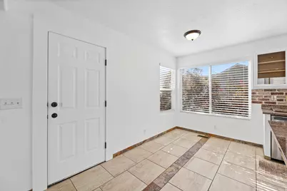 333 Candellaria Dr, Tooele, UT 84074 - Photo 11
