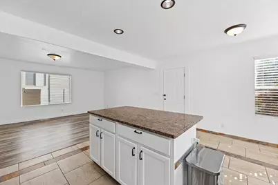 333 Candellaria Dr, Tooele, UT 84074 - Photo 13