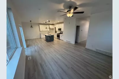 4882 E Lake Corner Dr, Eagle Mountain, UT 84005 - Photo 3