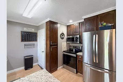 2021 N 450 E, North Ogden, UT 84414 - Photo 7