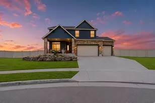 2352 W Island Dr, Kaysville, UT 84037 - Photo 1
