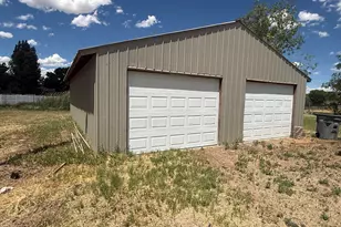 345 E 300 S, Duchesne, UT 84021 - Photo 3
