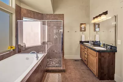 740 S Spruce Dr, Garden City, UT 84028 - Photo 33