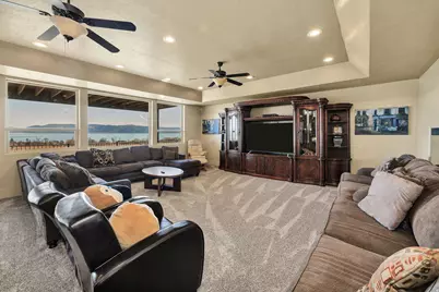 740 S Spruce Dr, Garden City, UT 84028 - Photo 41