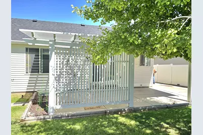 6660 S Duchess St W, West Jordan, UT 84081 - Photo 23