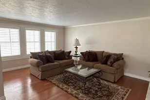 254 W Meadow Ln, Centerville, UT 84014 - Photo 5