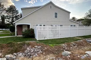 254 W Meadow Ln, Centerville, UT 84014 - Photo 3