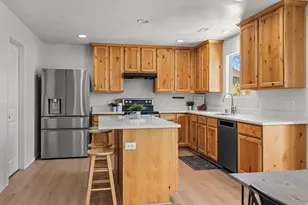 511 S Olive Way, Lehi, UT 84043 - Photo 9