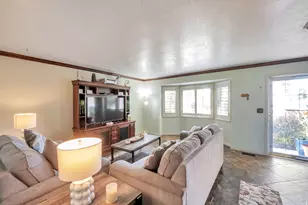 4012 S Durrans Ln W, West Valley, UT 84120 - Photo 3