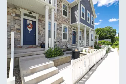 520 S Orchard Dr E #3, Bountiful, UT 84010 - Photo 3