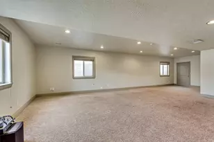 273 E Park View Circle, Bountiful, UT 84010 - Photo 39