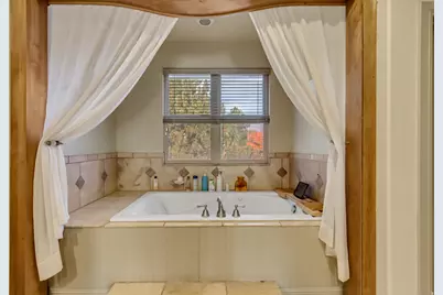 273 E Park View Cir, Bountiful, UT 84010 - Photo 35