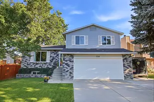 734 E Sandy Dunes Dr, Sandy, UT 84094 - Photo 3