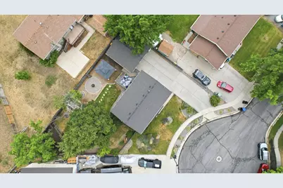 7682 S 2500 W, West Jordan, UT 84084 - Photo 27