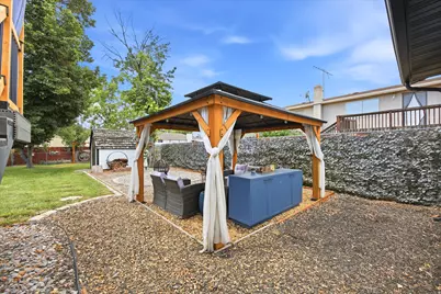 7682 S 2500 W, West Jordan, UT 84084 - Photo 21