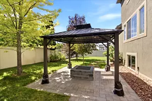 1162 S Spyglass Hill Rd W, Syracuse, UT 84075 - Photo 53