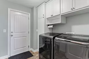 1162 S Spyglass Hill Rd W, Syracuse, UT 84075 - Photo 41