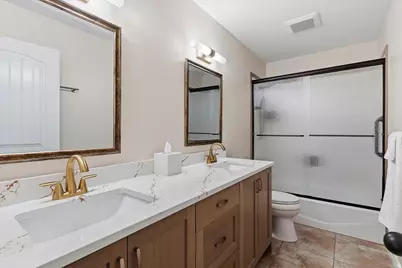 1162 S Spyglass Hill Rd W, Syracuse, UT 84075 - Photo 33