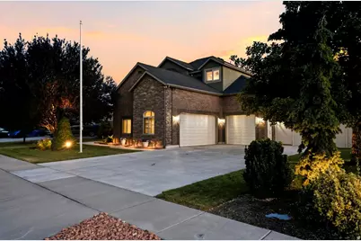 1162 S Spyglass Hill Rd W, Syracuse, UT 84075 - Photo 3