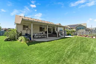8768 N Durham Ct, Eagle Mountain, UT 84005 - Photo 5