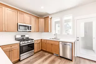 1062 S 2740 E, Spanish Fork, UT 84660 - Photo 5