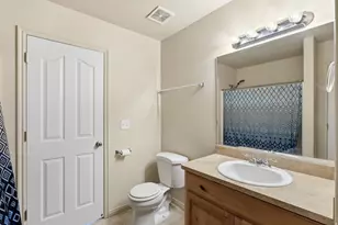 1967 E Sycamore Dr, Eagle Mountain, UT 84005 - Photo 9