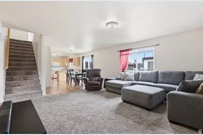 1967 E Sycamore Dr, Eagle Mountain, UT 84005 - Photo 5