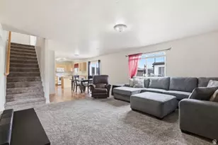 1967 E Sycamore Dr, Eagle Mountain, UT 84005 - Photo 5