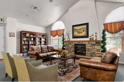 486 W 300 S #B, Springville, UT 84663 - Photo 23