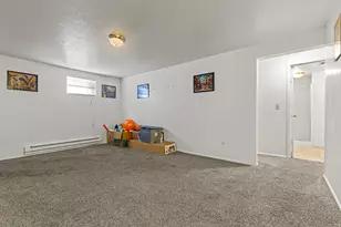 711 S 1600 E, Clearfield, UT 84015 - Photo 15