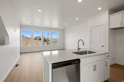 6722 W South Jordan Pkwy #511, South Jordan, UT 84009 - Photo 19